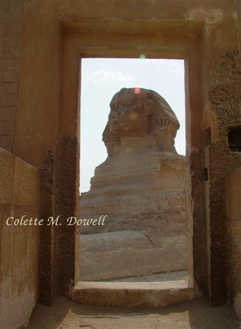 Image of Sphinx through Valley Temple door photograph taken by Colette Dowell
